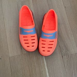 Cole Haan shoes zerogrand made of croc like material